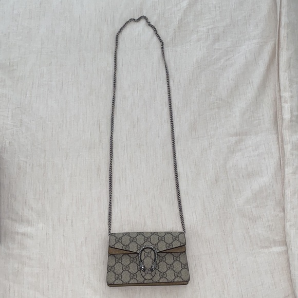 Gucci Dionysus GG Supreme Super Mini Bag - Picture 6 of 7